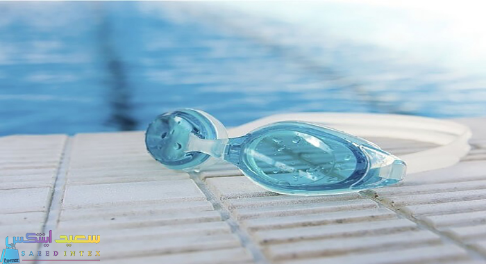 عینک شنای استخر