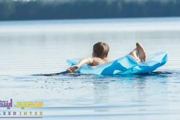 آیا می توانید از تشک بادی برای ورزش های آبی مانند قایق سواری یا رفتینگ استفاده کنید ؟