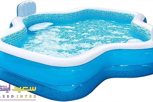 استخرهای مارک اینتکس و ویژگیهای خاصی مانند صندلی توکار یا جا لیوانی دارند؟