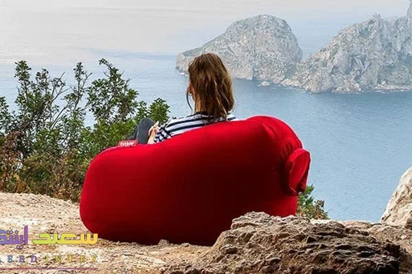 درجه مقاومت در برابر سوراخ شدن یک مبل بادی که برای استفاده در زمین های سنگی طراحی شده است چقدر است ؟