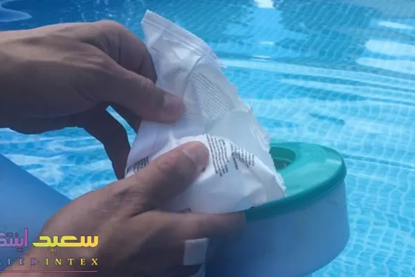 برای حفظ کیفیت آب در استخر بادی از چه نوع مواد شیمیایی و افزودنی باید استفاده کرد؟